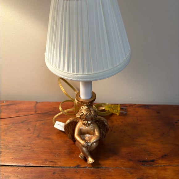 Vintage Gold Cherub Table Lamp With Pleated Shade Small - Picture 12 of 12
